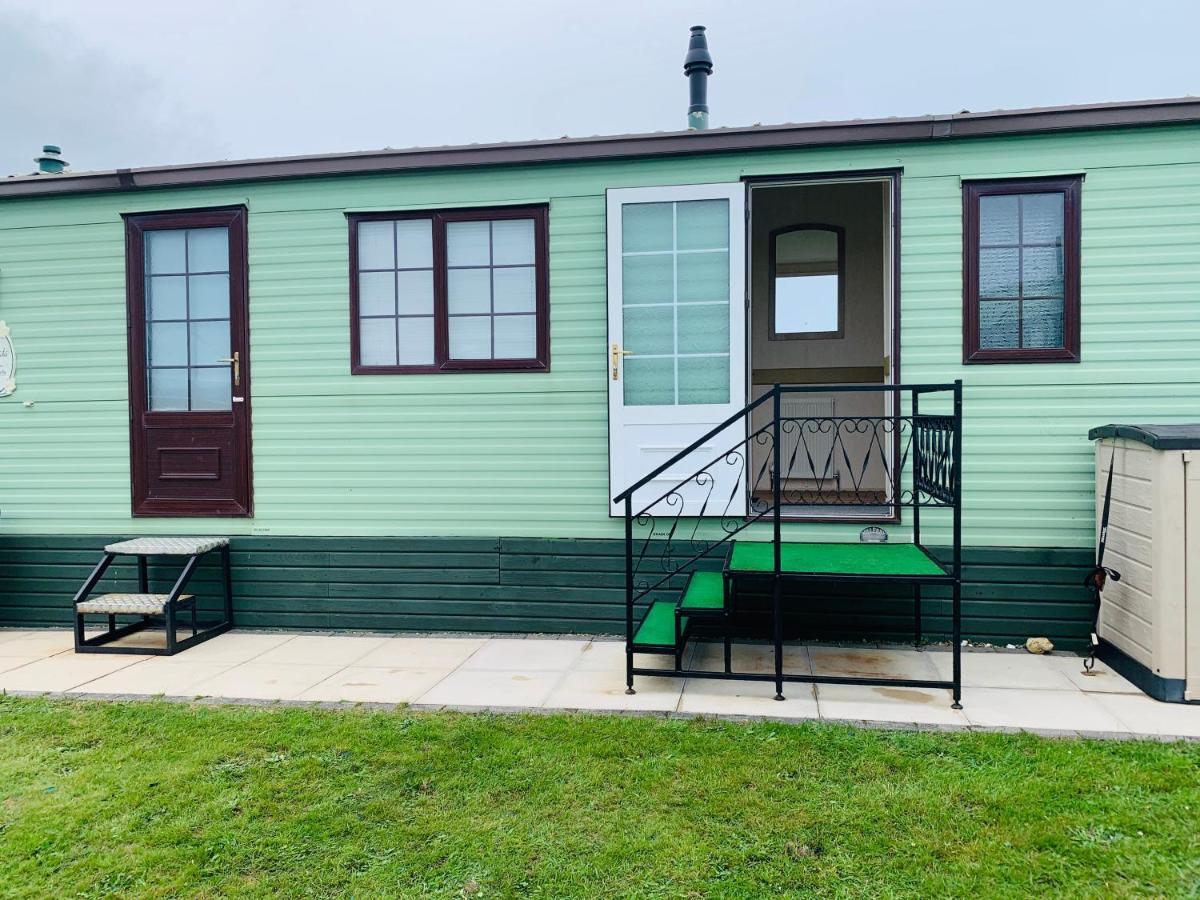 157 Amour Caravan Tywyn Εξωτερικό φωτογραφία