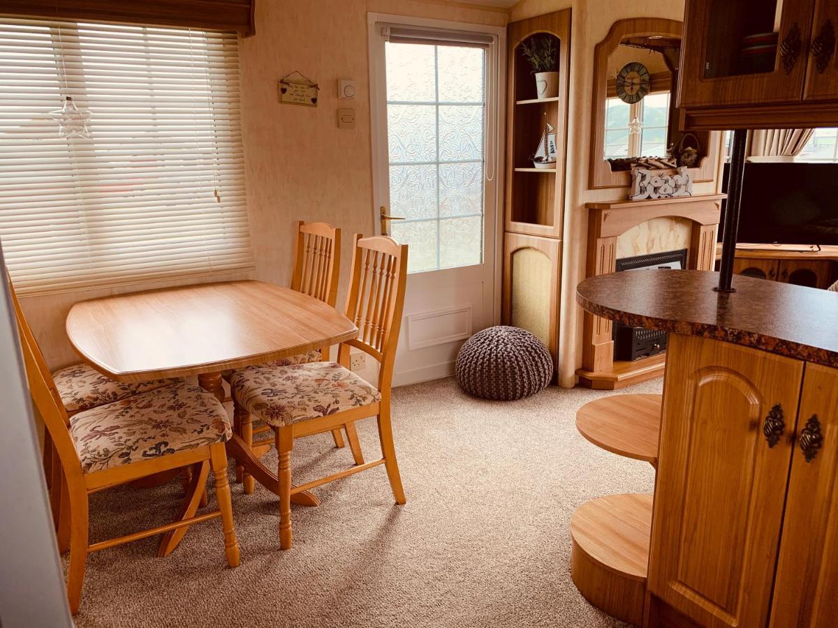 157 Amour Caravan Tywyn Εξωτερικό φωτογραφία